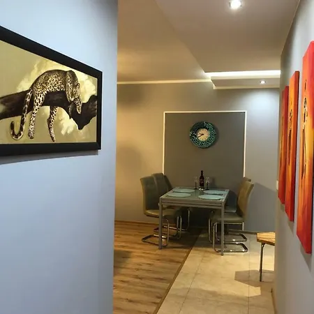 La Pantera Apartment *